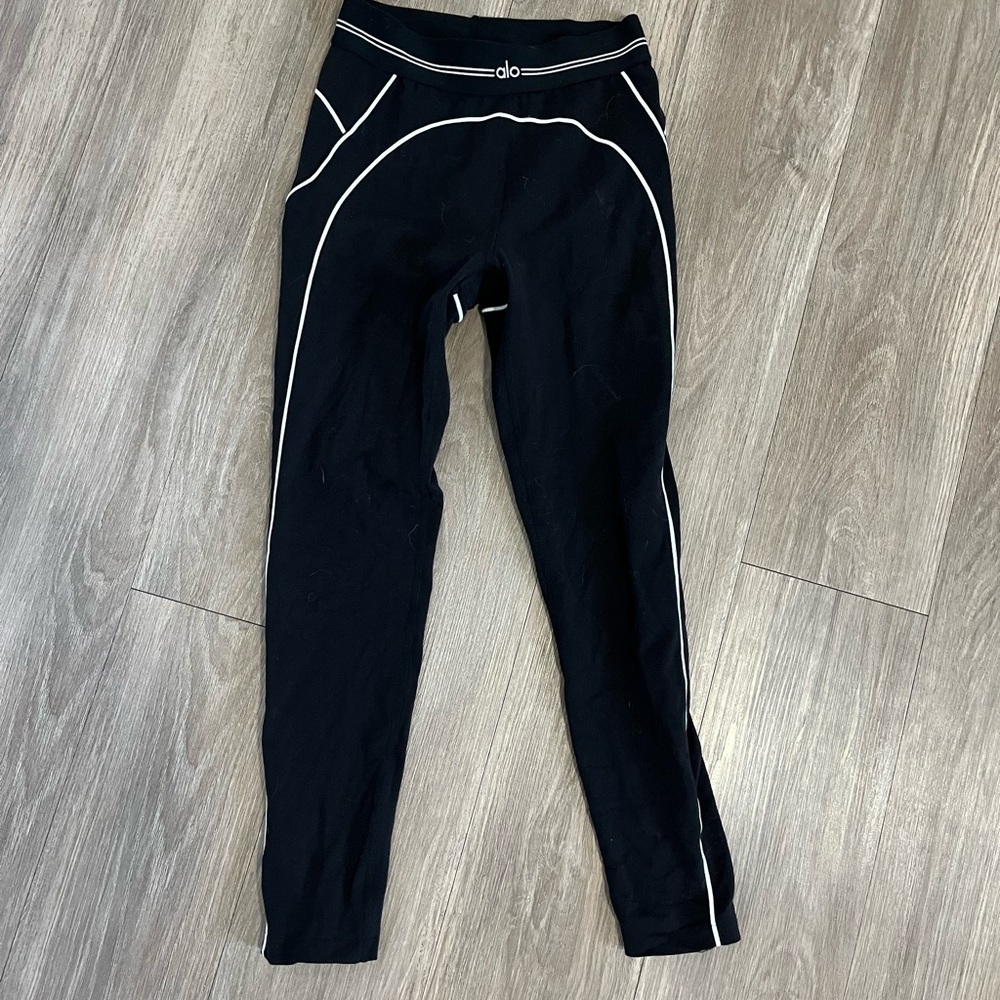 Alo Leggings